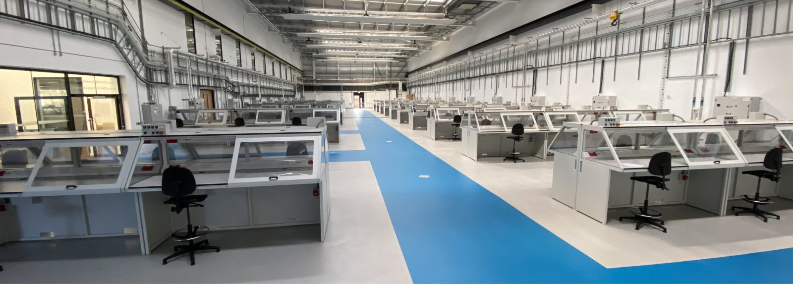 Nottingham University - Testing Desks
